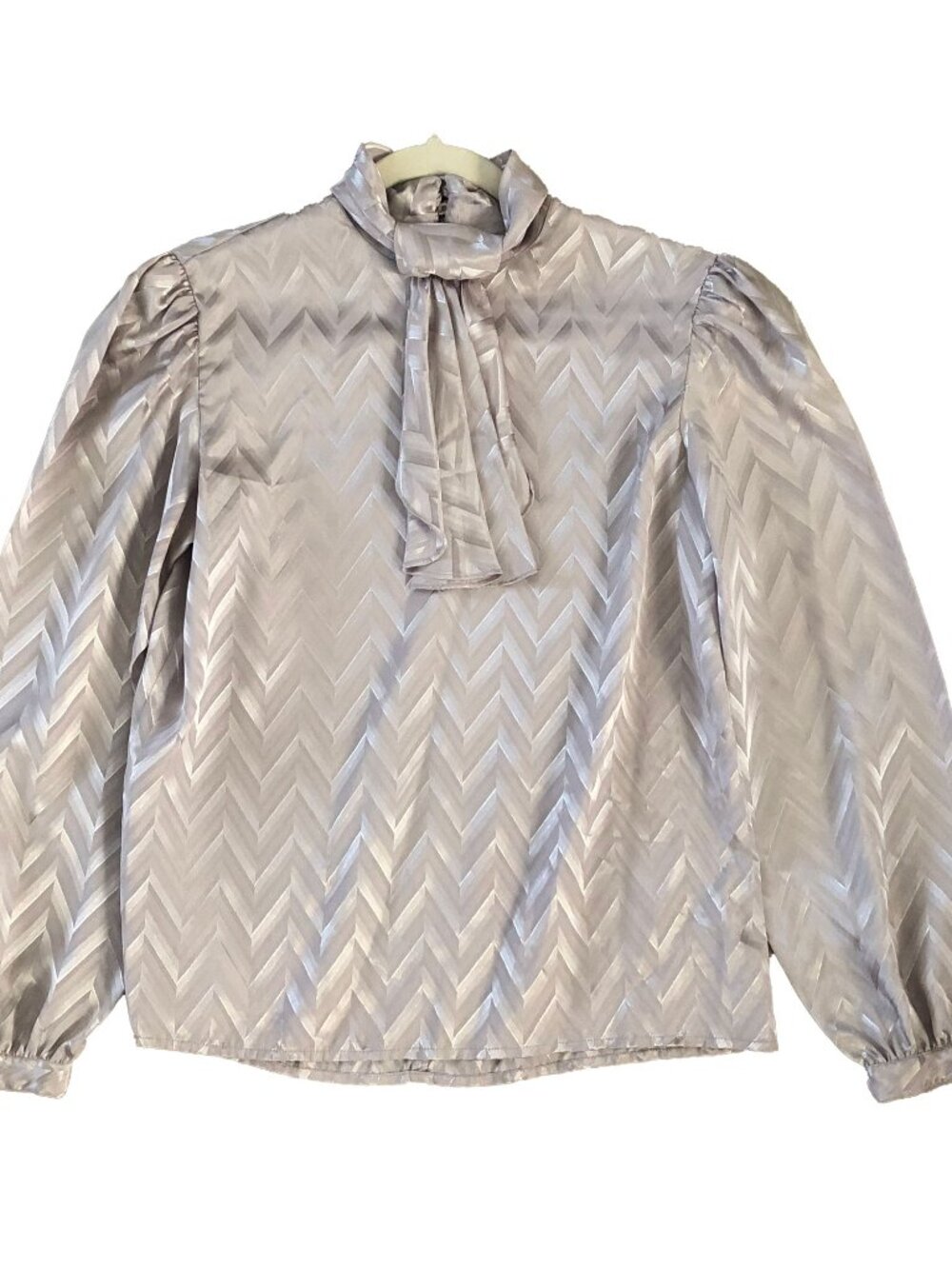 1980'S VINTAGE SILVER/GRAY SECRETARY BLOUSE